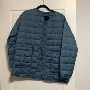 Everlane ReNew Quilted Light Puffer in Slate Blue